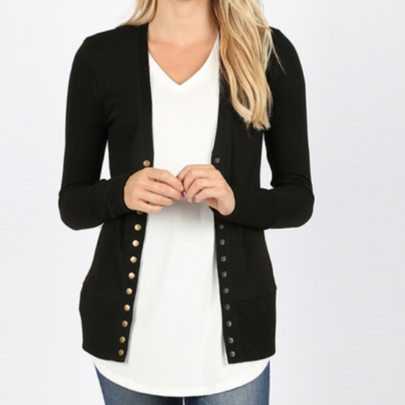 Sweaters - Black Snap Button Long Sleeve Cardigan